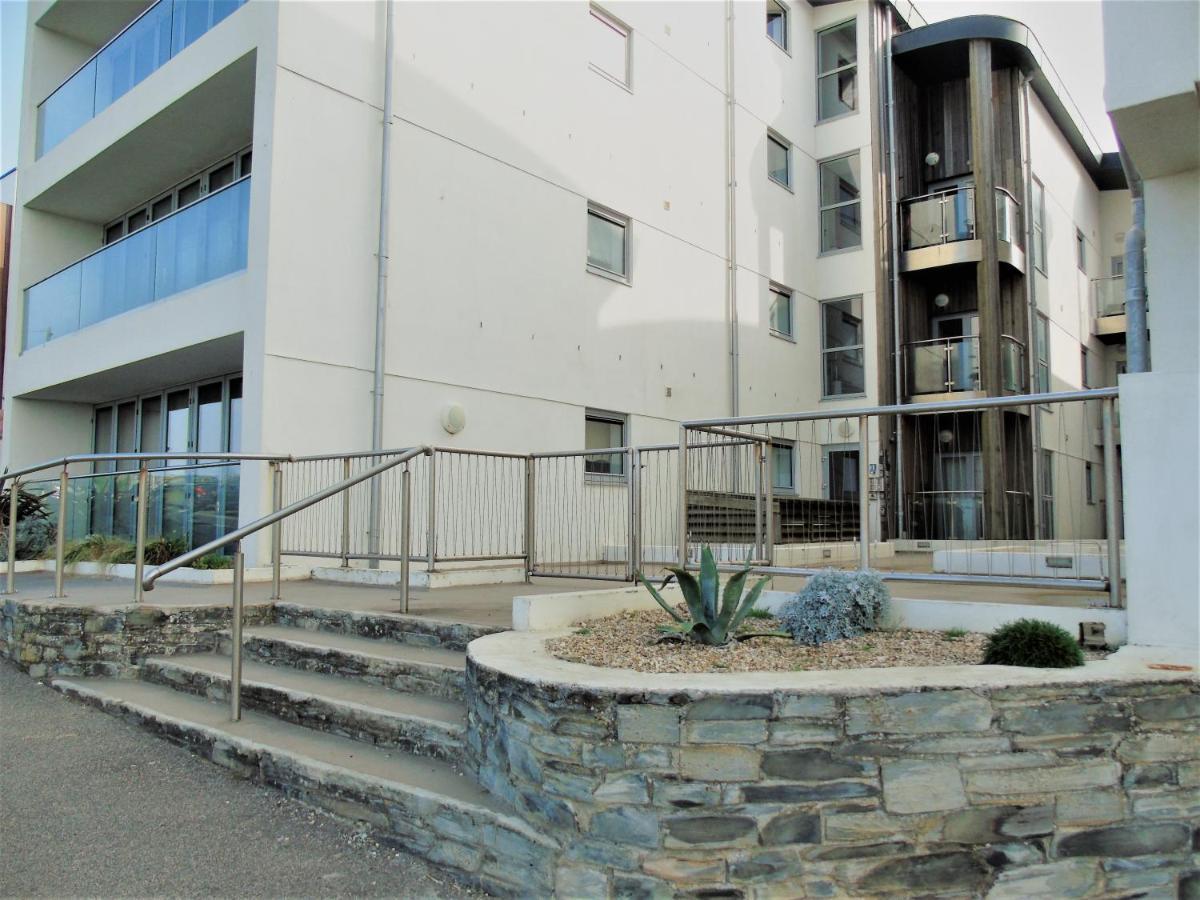 Seaview, Luxury Apartment, 2 Min Walk To Porth Beach New Quay エクステリア 写真