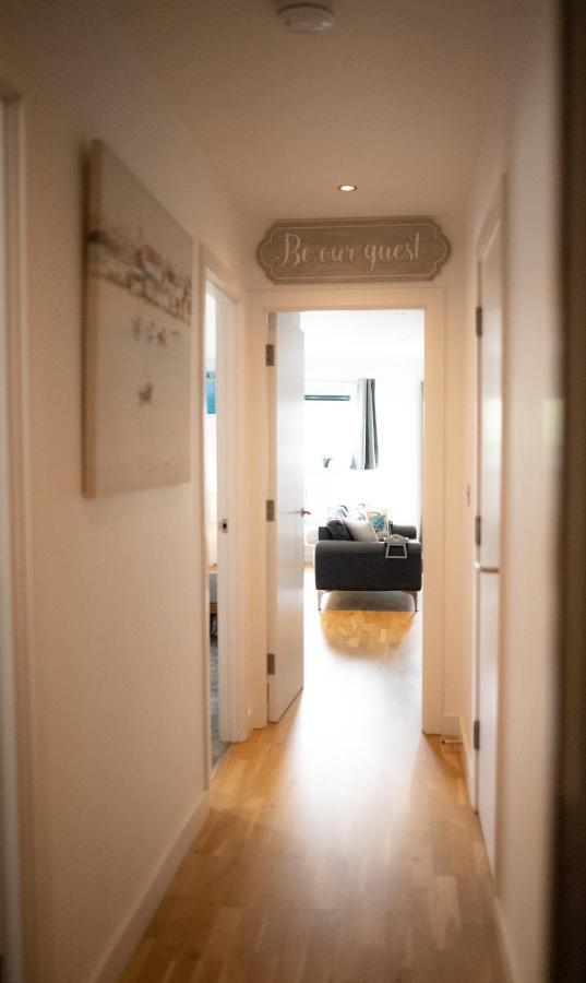 Seaview, Luxury Apartment, 2 Min Walk To Porth Beach New Quay エクステリア 写真