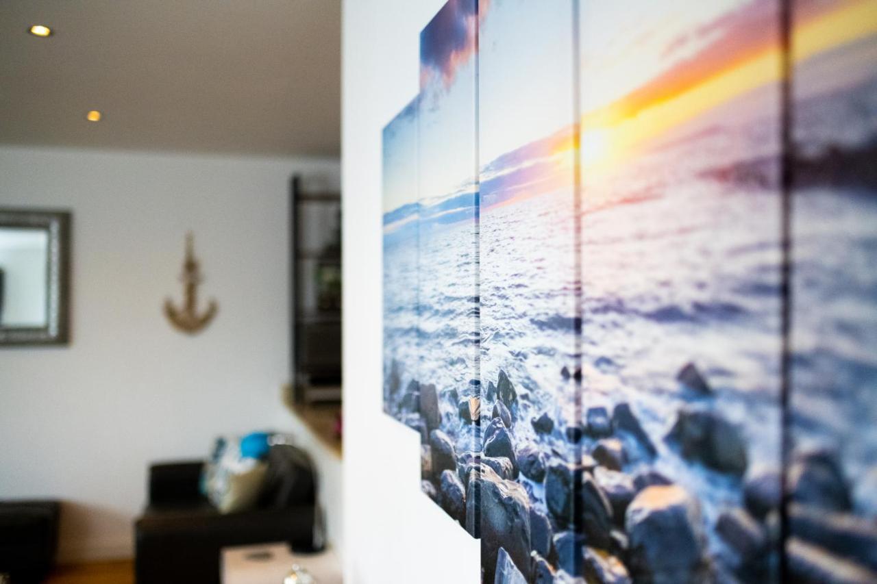 Seaview, Luxury Apartment, 2 Min Walk To Porth Beach New Quay エクステリア 写真